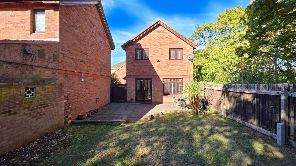 House Swallowfield in Peterborough