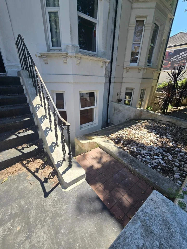 Flat Goldstone Road in Portslade by Sea