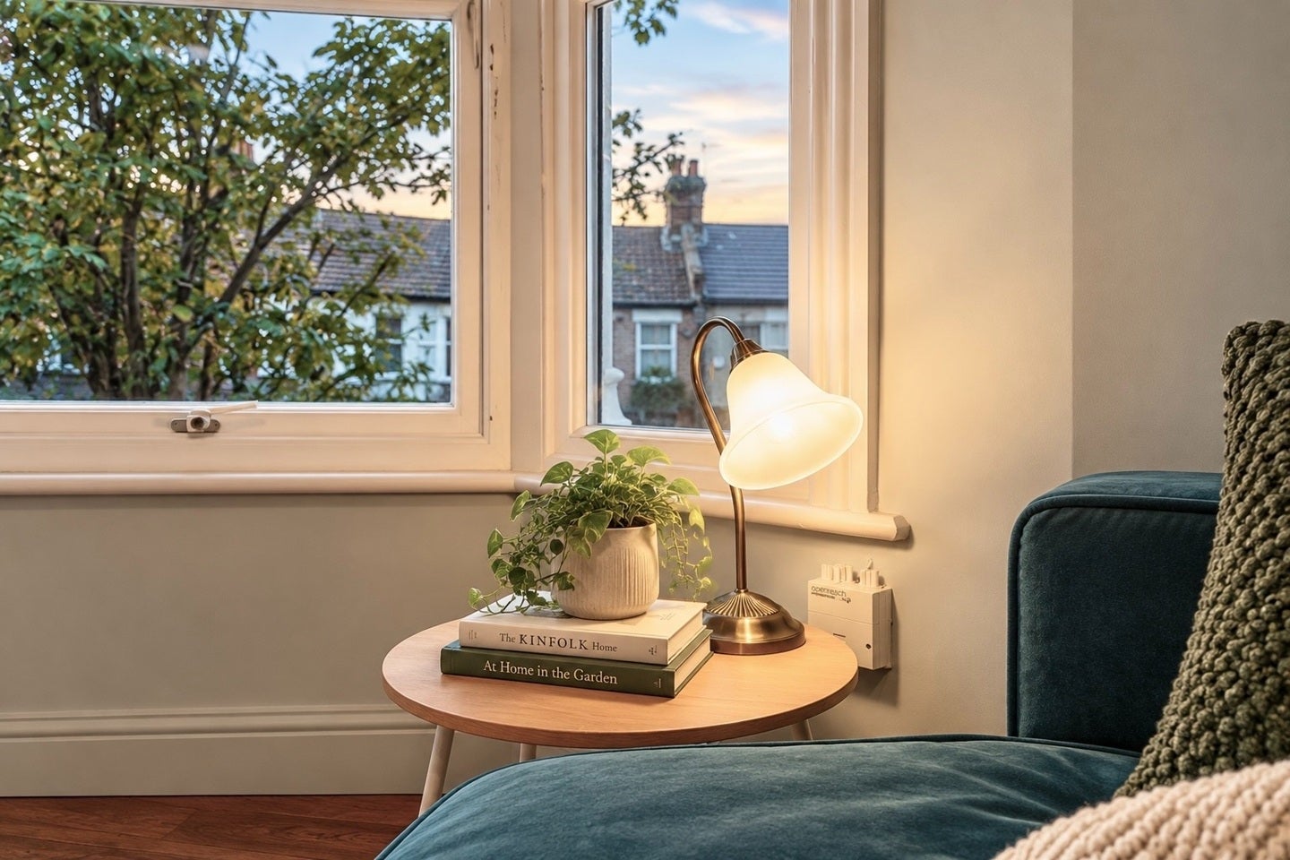 Flat Richford Road in Greater London