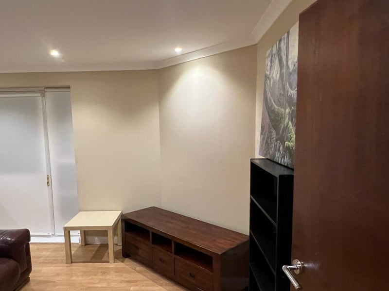 Room Brickfield Road in Greater London