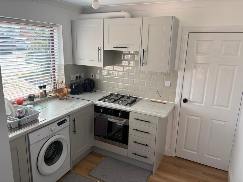 Room Martin Rise in Metropolitan Borough of Solihull