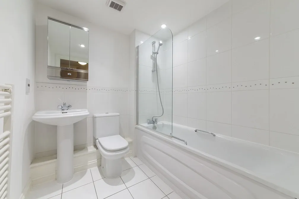 Flat Great Dover Street in Greater London
