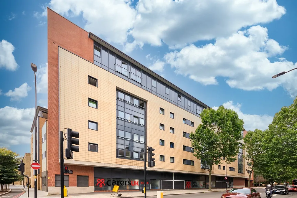 Flat Great Dover Street in Greater London