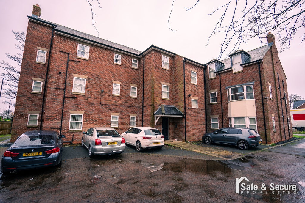 Flat Woodstock Terrace / Westfield Terrace in Bishop Middleham