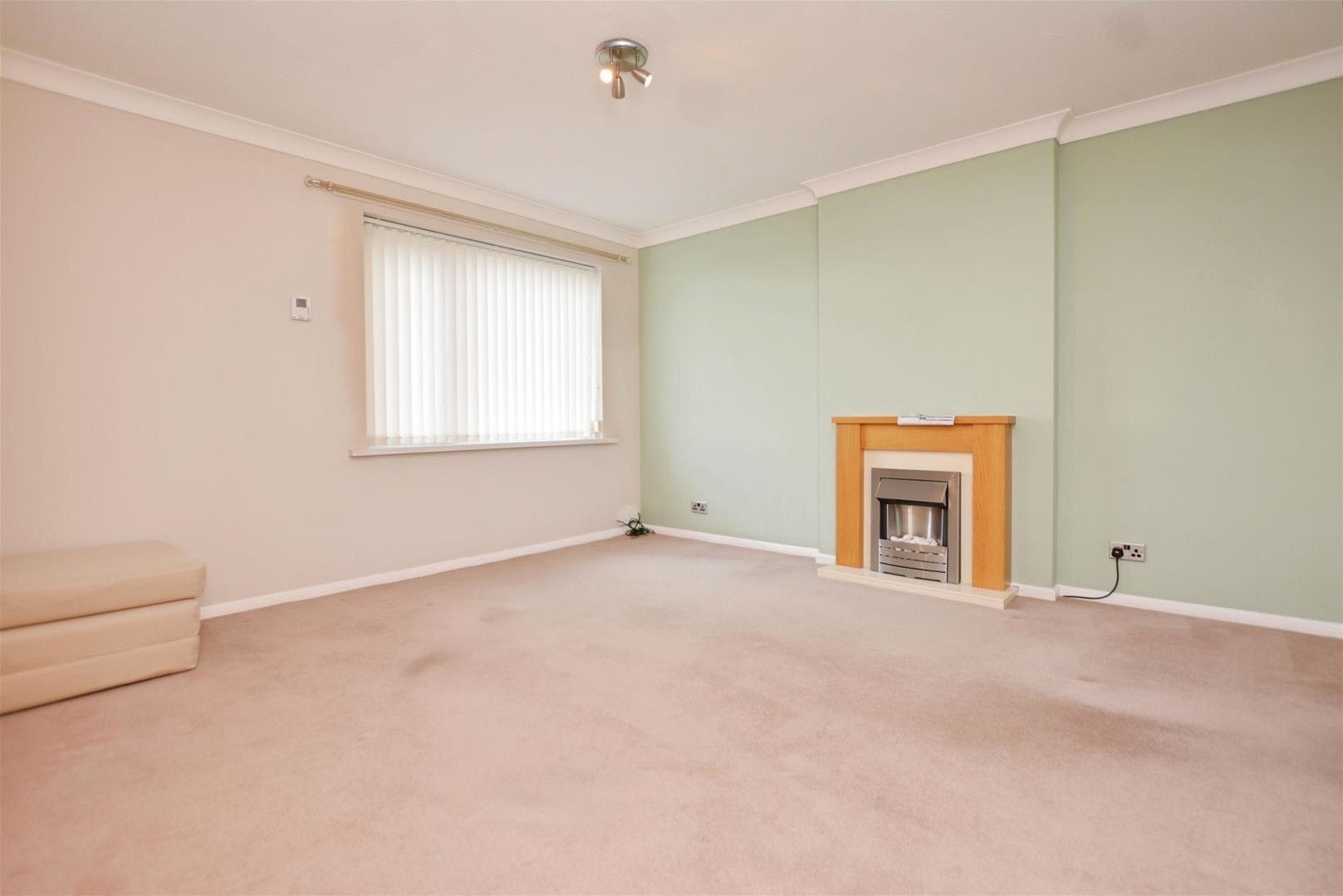 Flat Ancaster Court in Scunthorpe