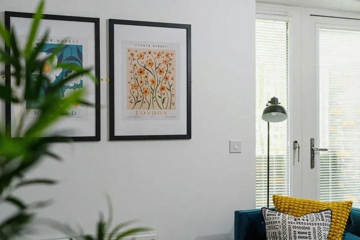 Flat Avebury Boulevard in Milton Keynes