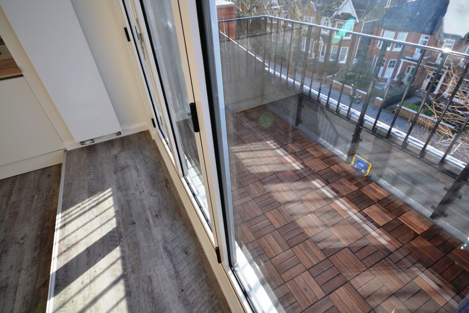 Flat St Quintin Avenue in Greater London
