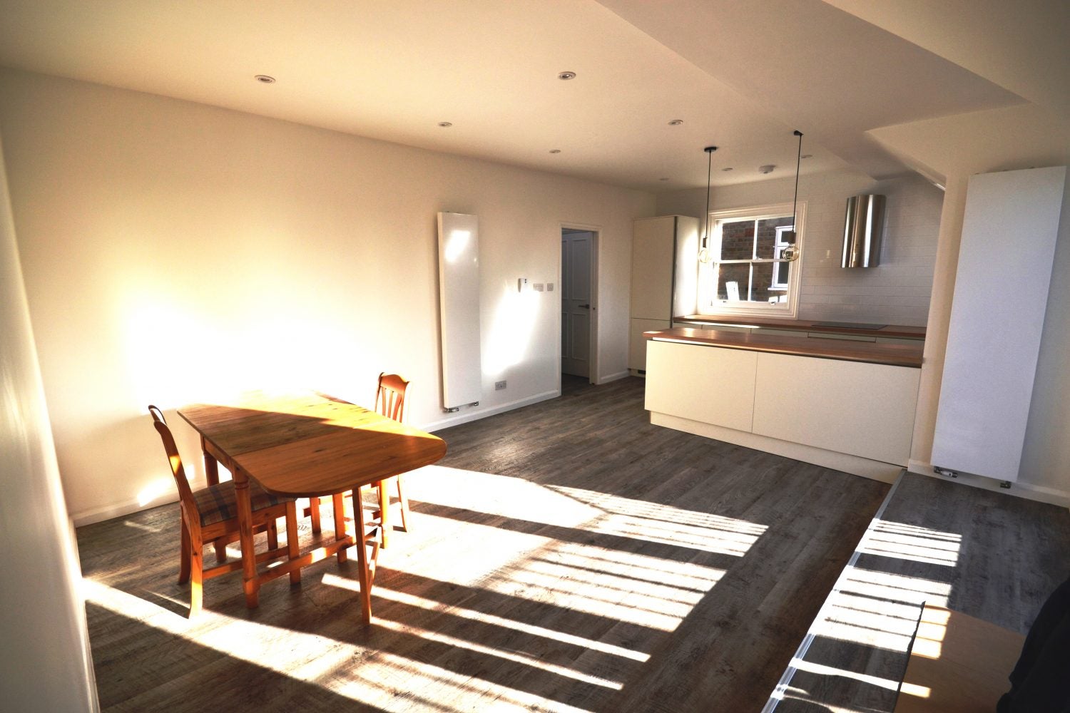 Flat St Quintin Avenue in Greater London