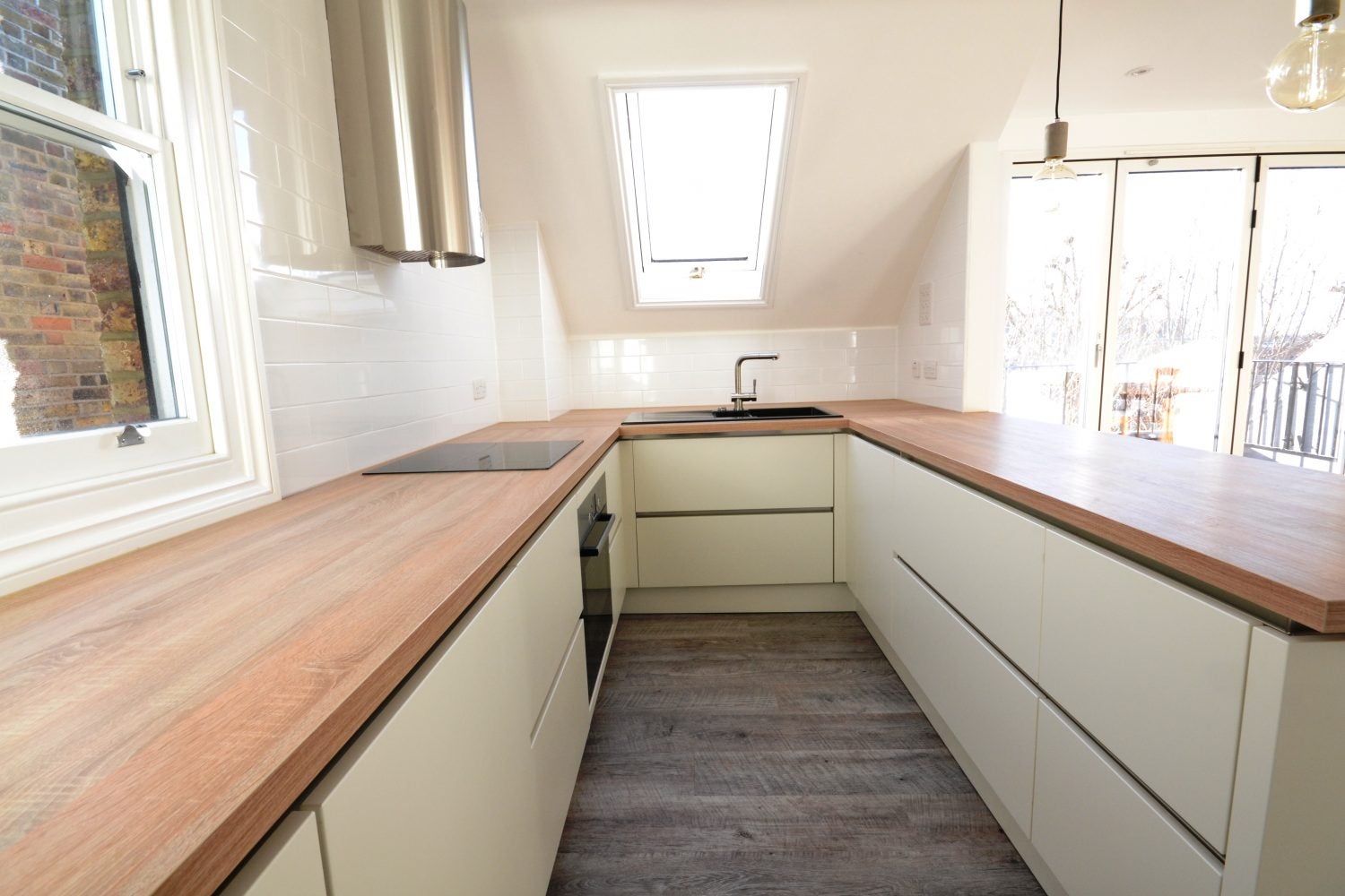Flat St Quintin Avenue in Greater London