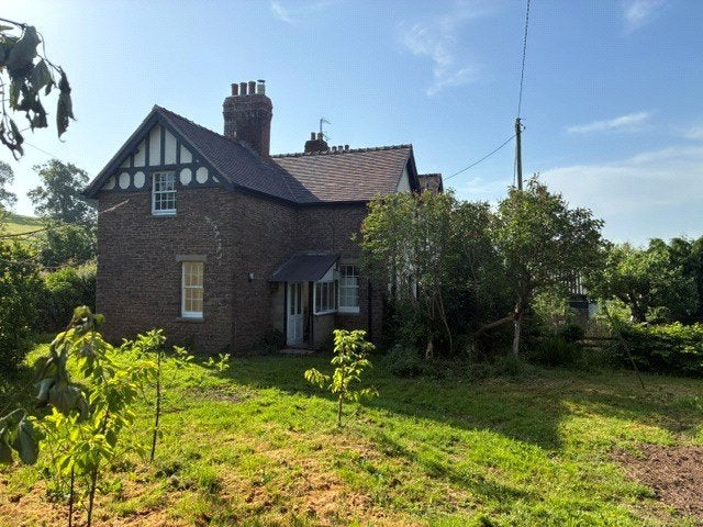 House Eye Lane in Moreton