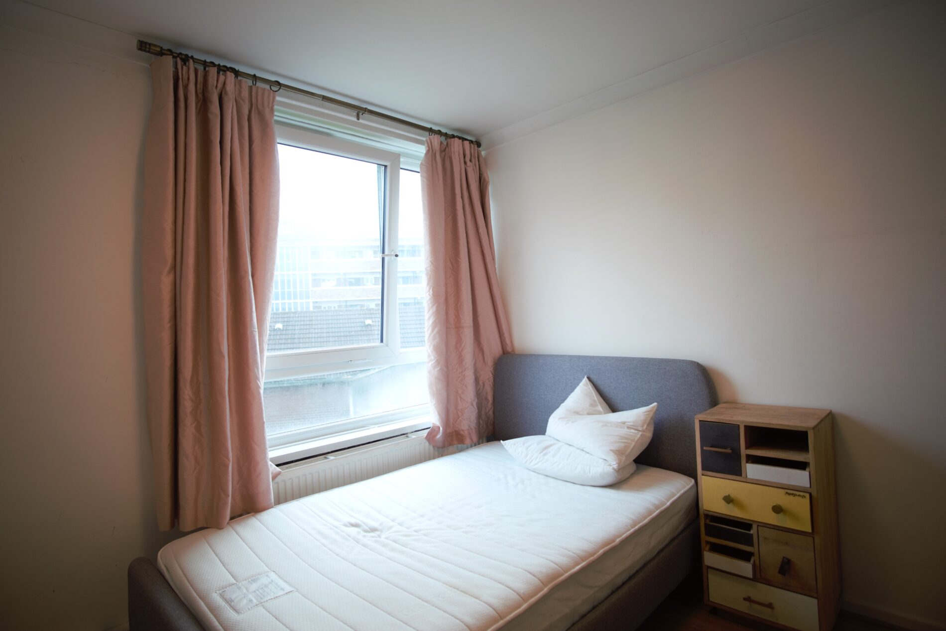 Flat Oldridge Road in Greater London