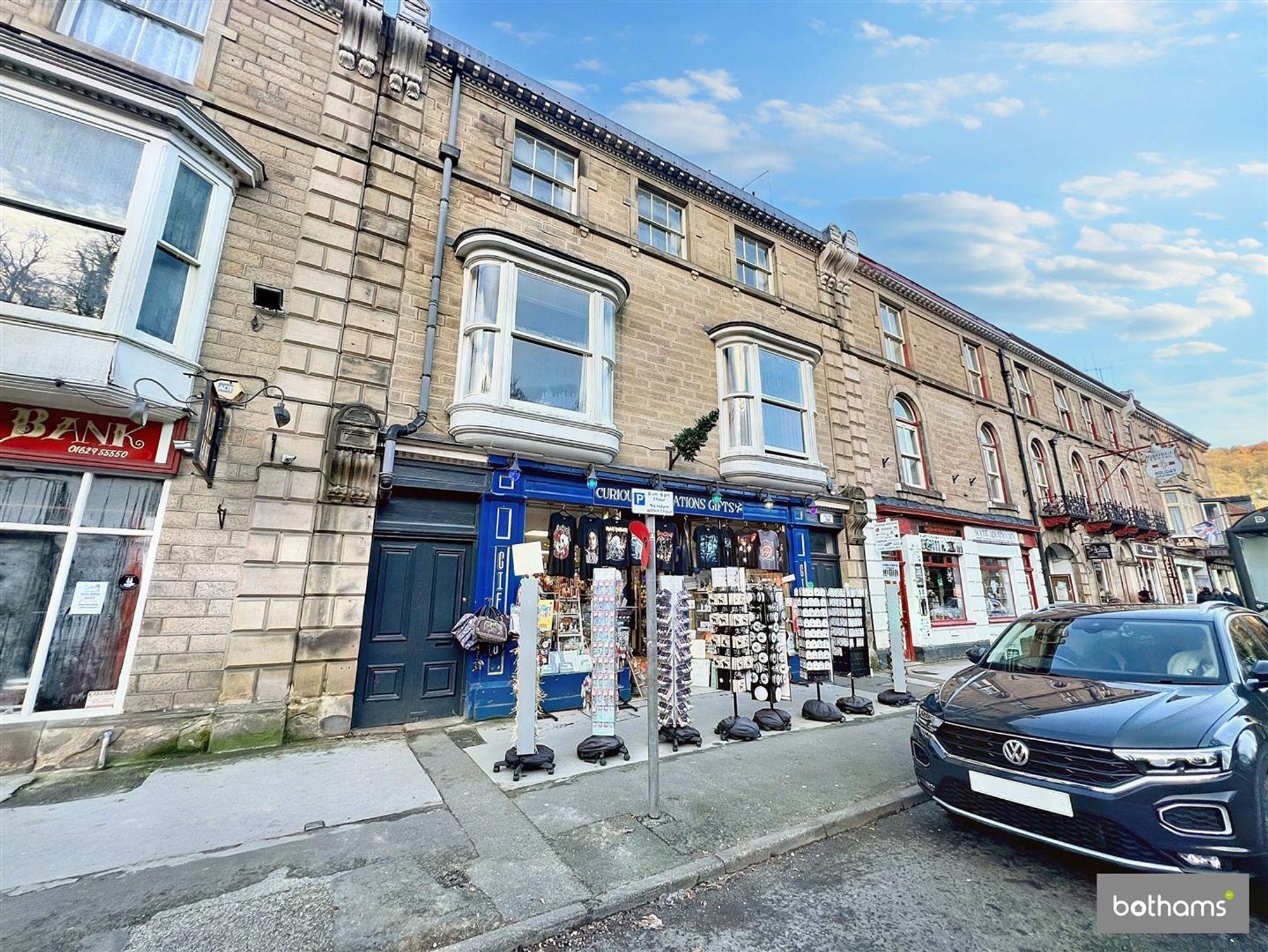 Flat North Parade in Derbyshire Dales