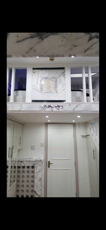 Room Dorset Road in Greater London