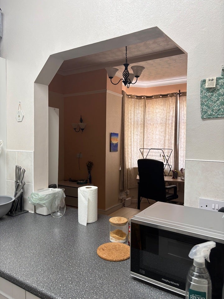 Flat Buckeridge Road in Teignbridge