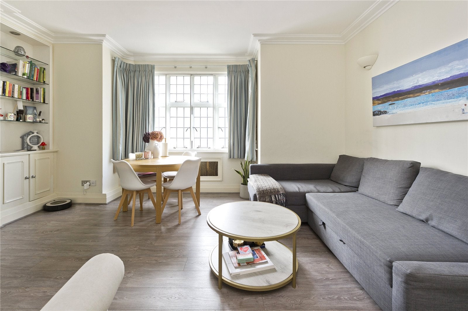 Flat Brompton Road in Greater London