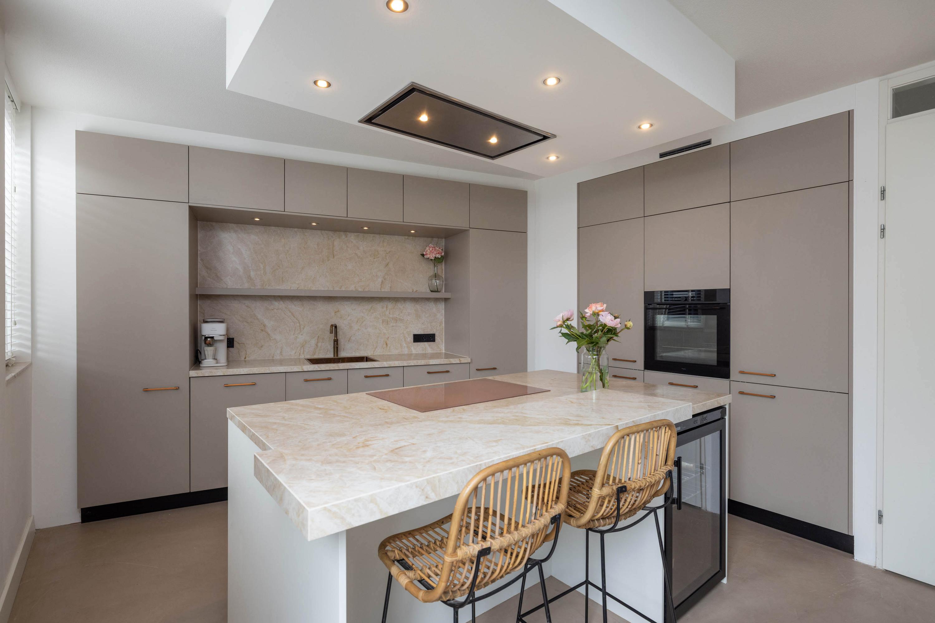 Tussenwoning te koop: Henk Lammstraat 15, Hengelo