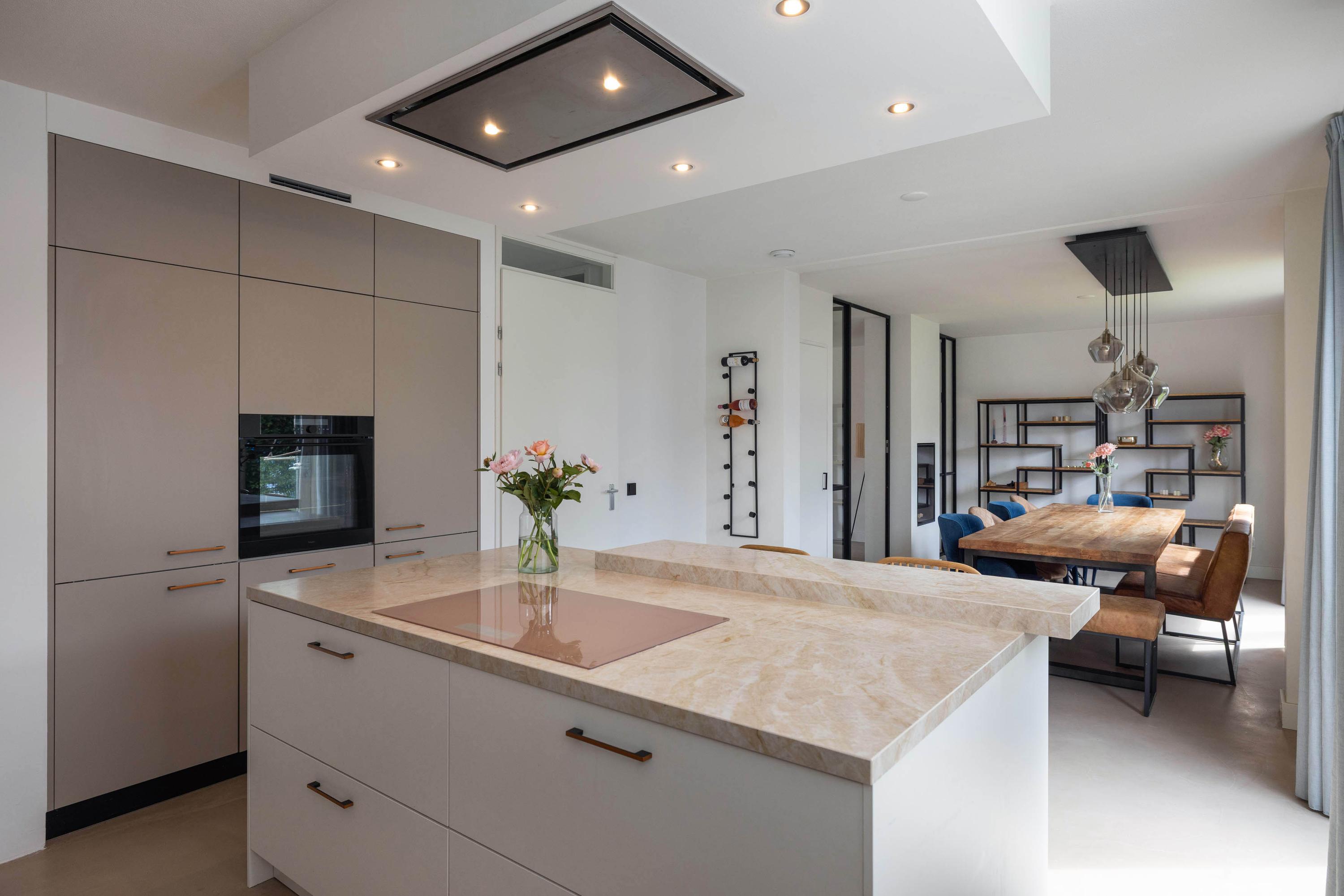 Tussenwoning te koop: Henk Lammstraat 15, Hengelo