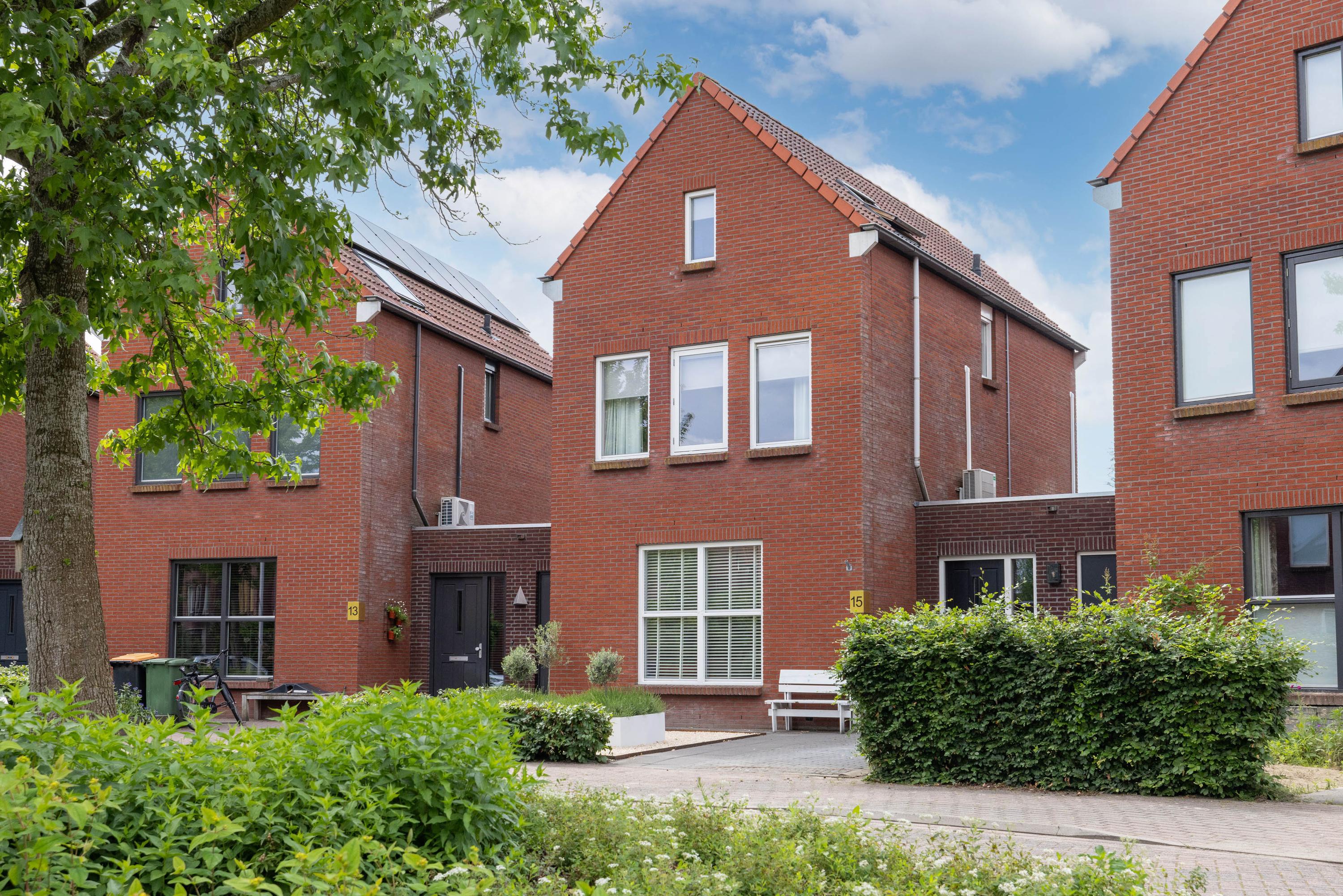 Huis Henk Lammstraat 15 in Hengelo