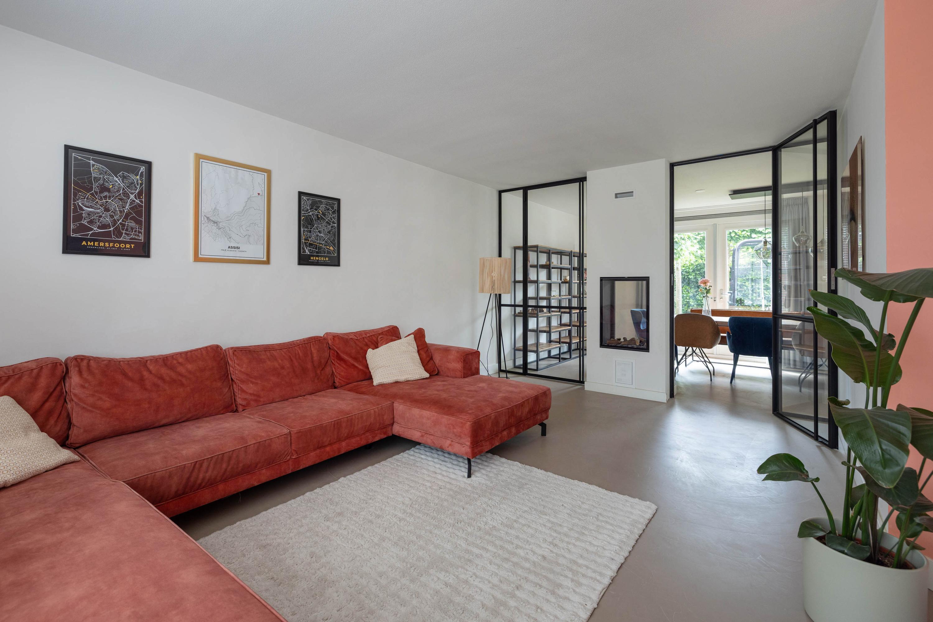 Tussenwoning te koop: Henk Lammstraat 15, Hengelo