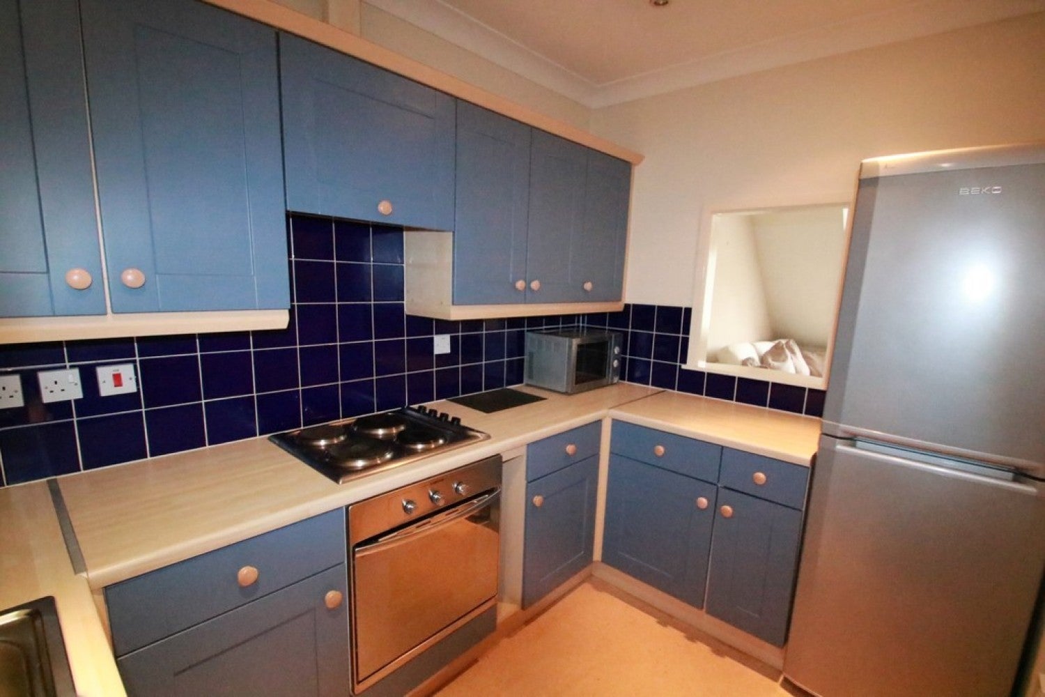 Flat Mollison Drive in Greater London