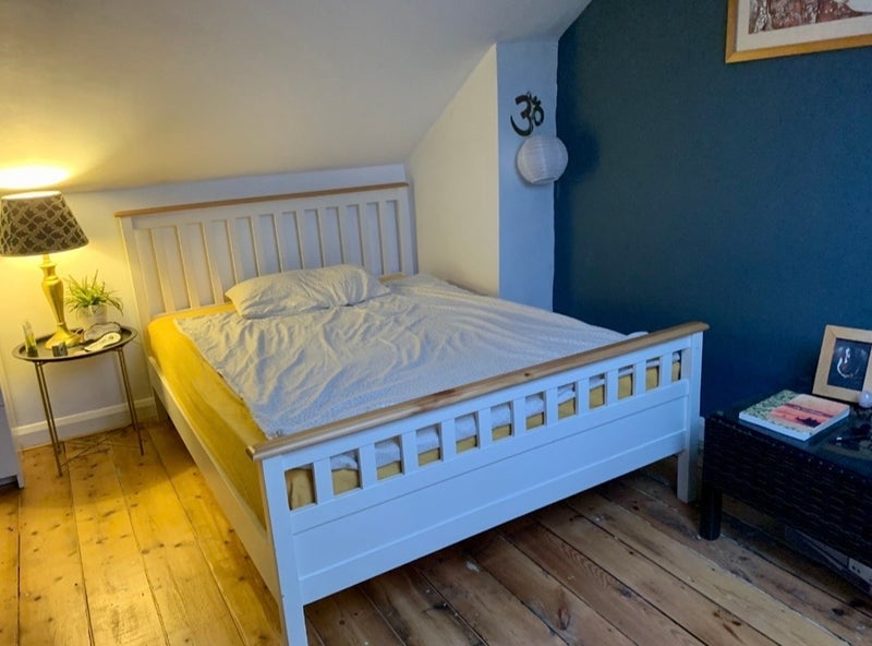 Room Gloucester Road in Bristol