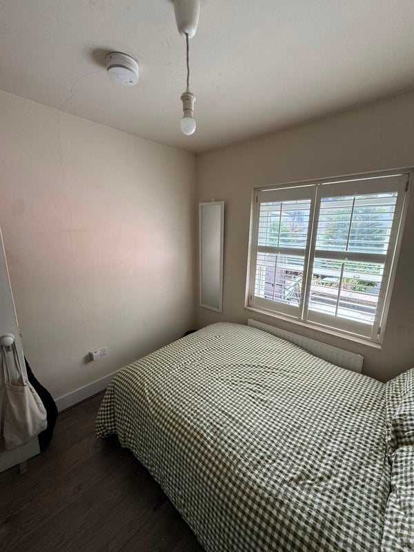 Room Edithna Street in Greater London