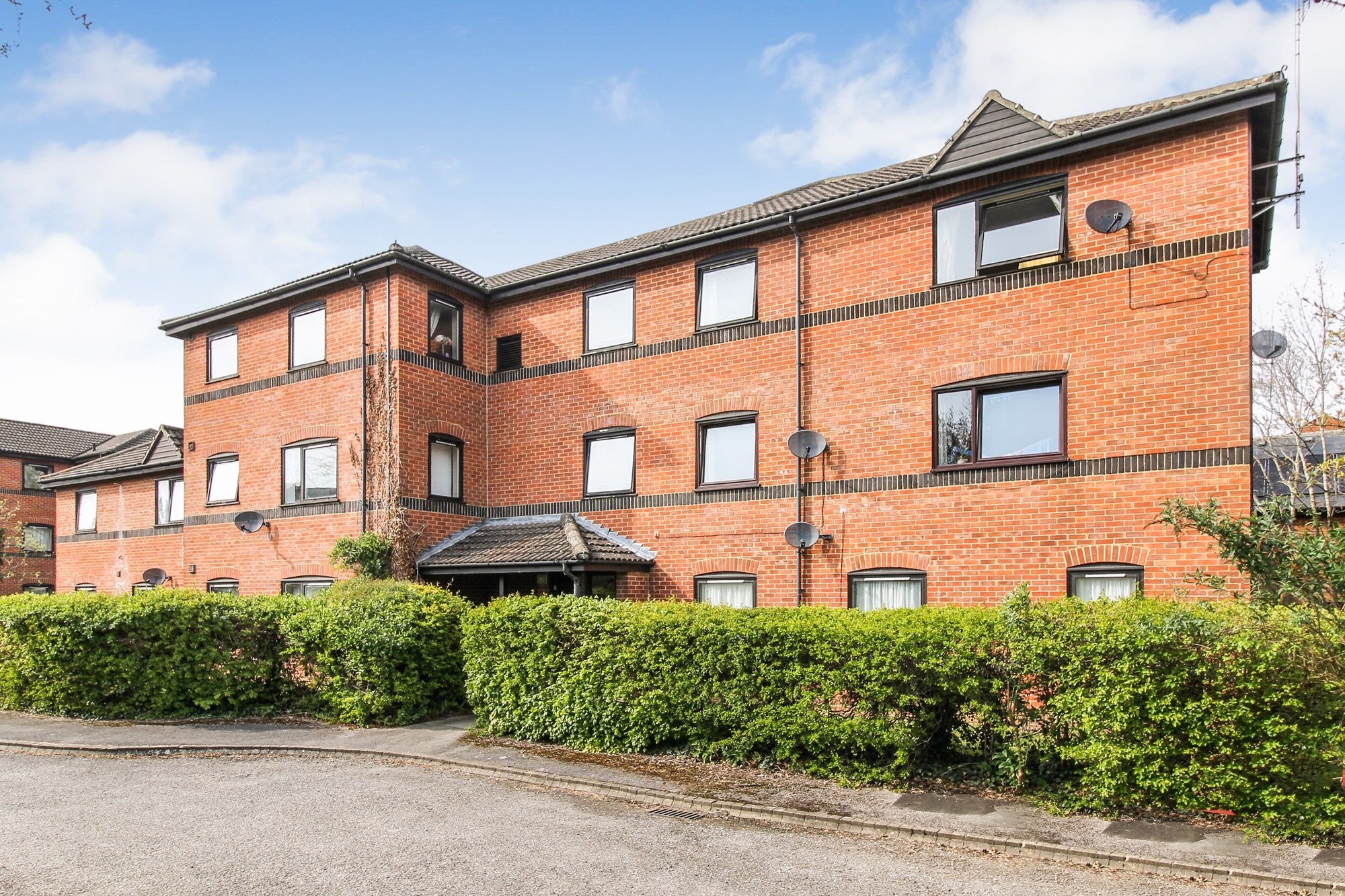 Flat Wetherby Gardens in Rushmoor