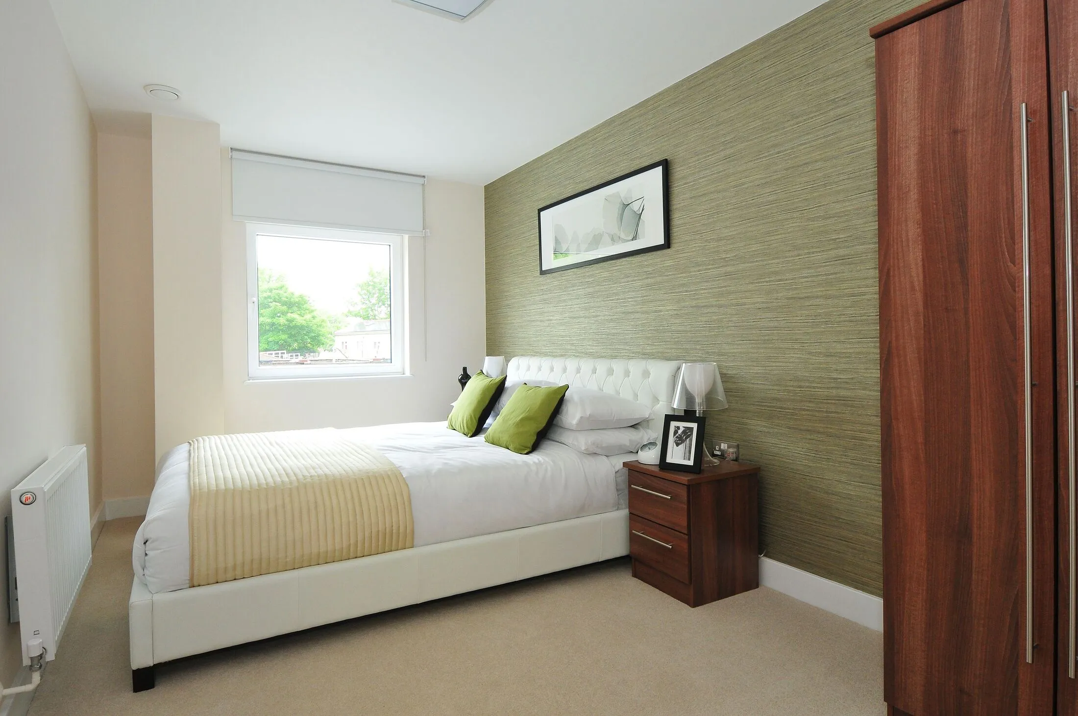 Flat The Green in Greater London