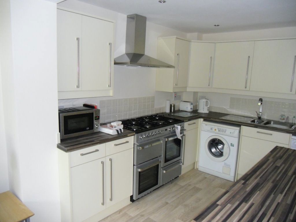 Flat Heeley Road in Birmingham
