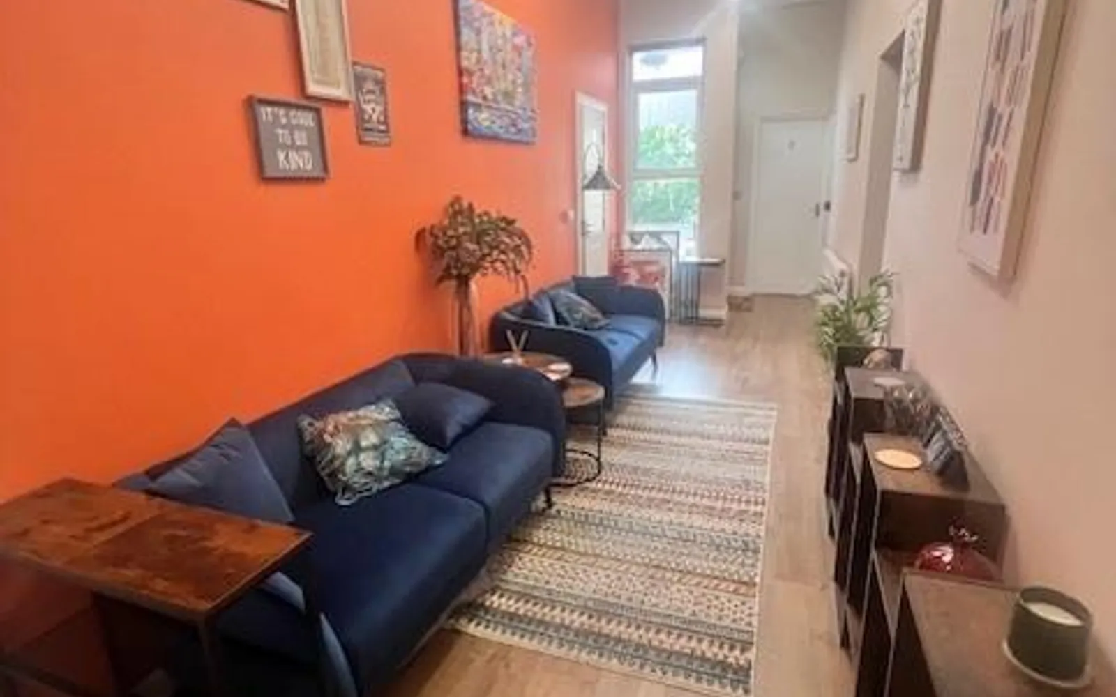 Room Ballards Lane in Greater London