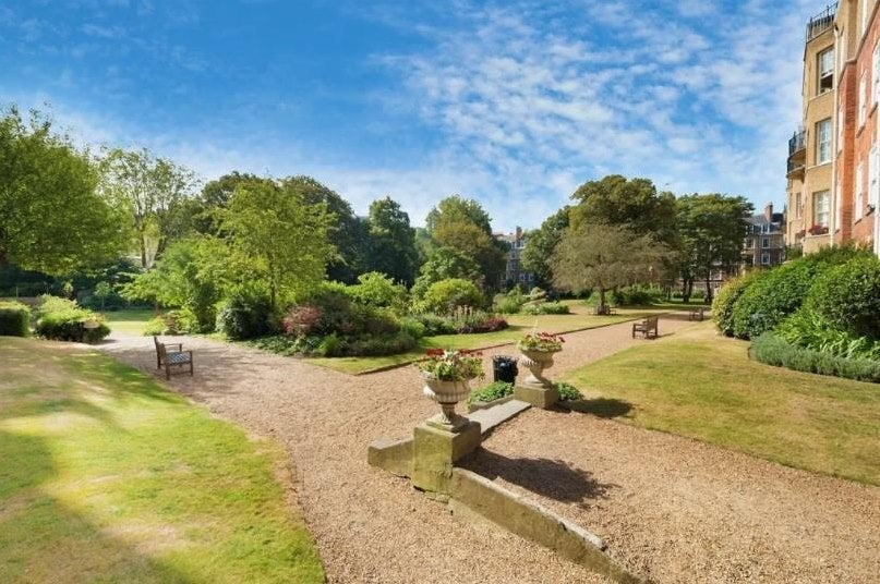 Flat Redcliffe Gardens in Greater London