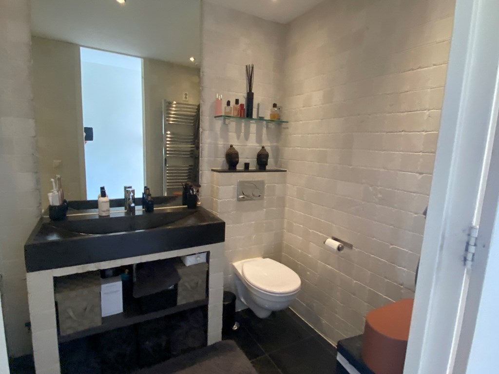 Woning te huur: Bilderdijkkade, Amsterdam