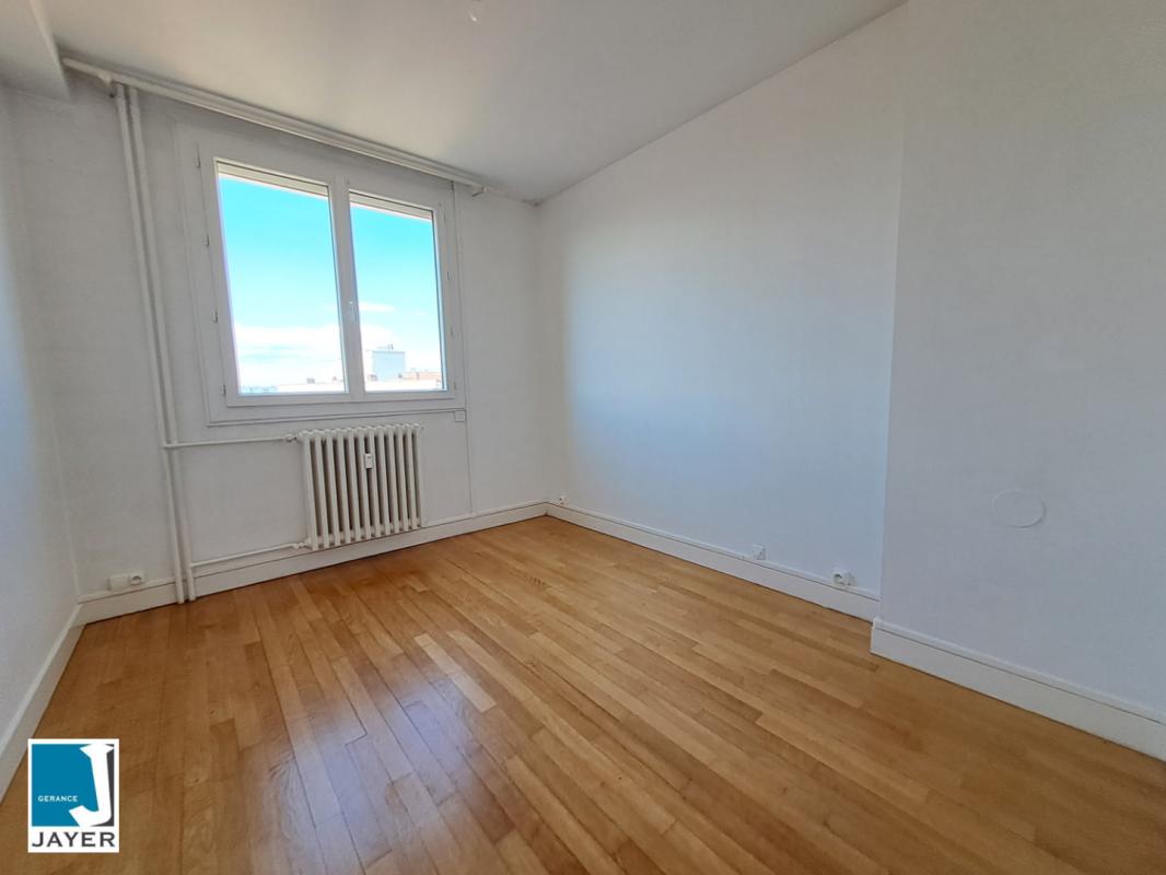 Appartement Place de la République à Chalon-sur-Saône
