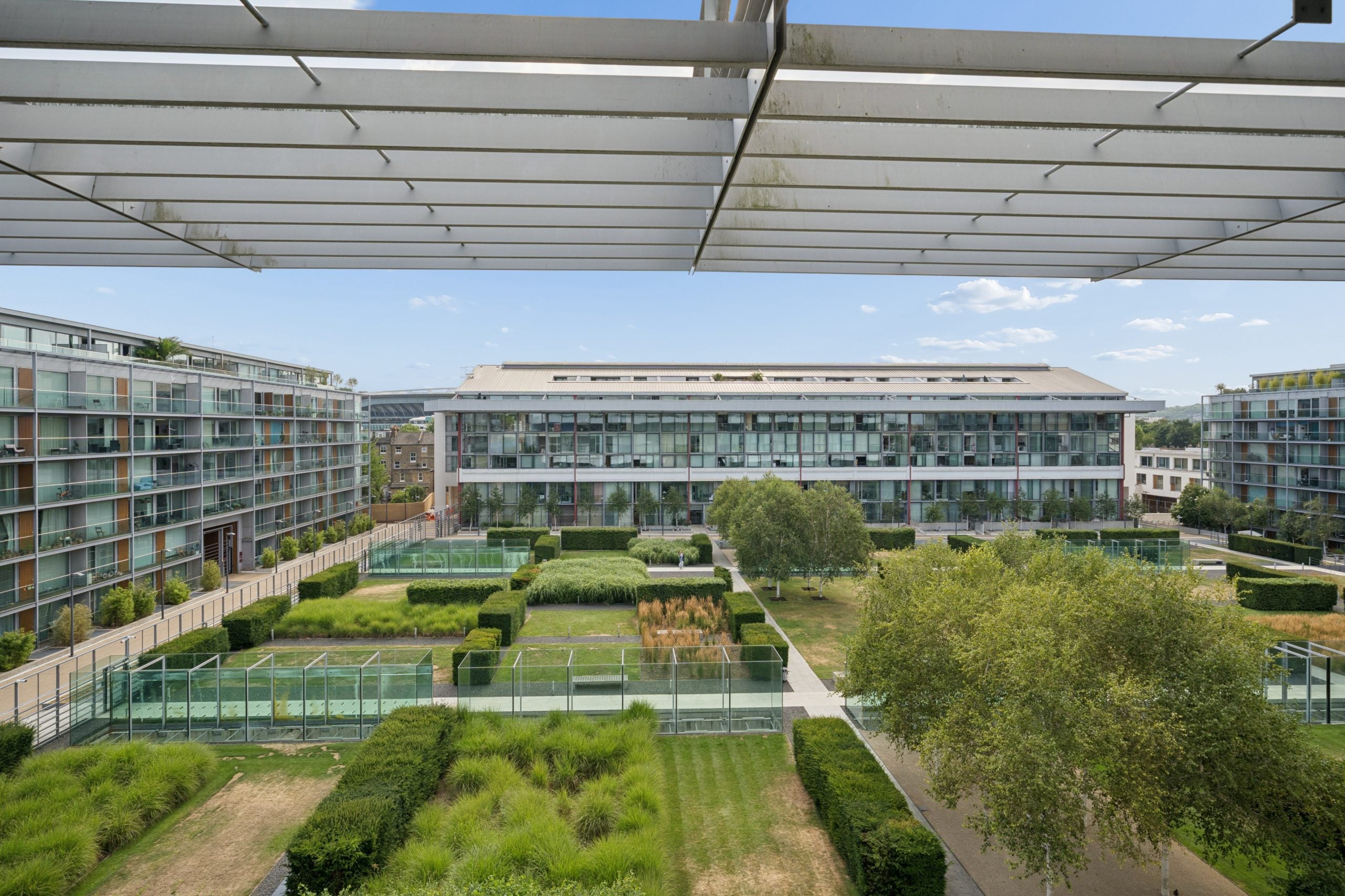 Flat Conewood Street in Greater London