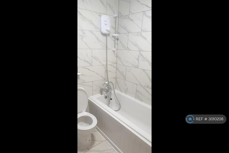 Flat Hamilton Walk in Greater London
