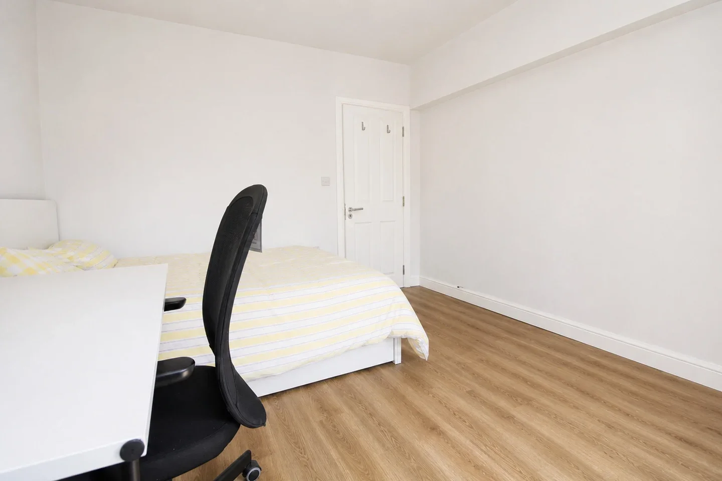 Flat Stanhope Street in Greater London