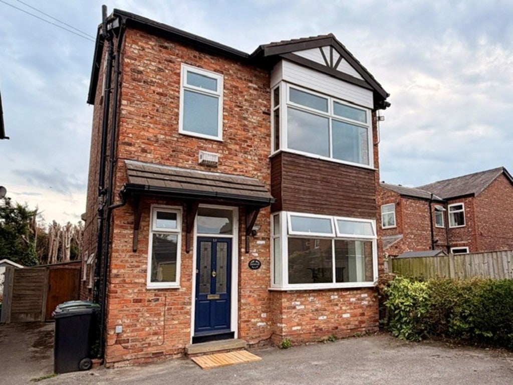 House Belmont Road in Trafford