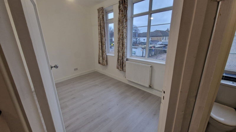 Room Nelson Road in Greater London
