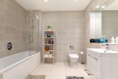 Flat Scena Way in Greater London