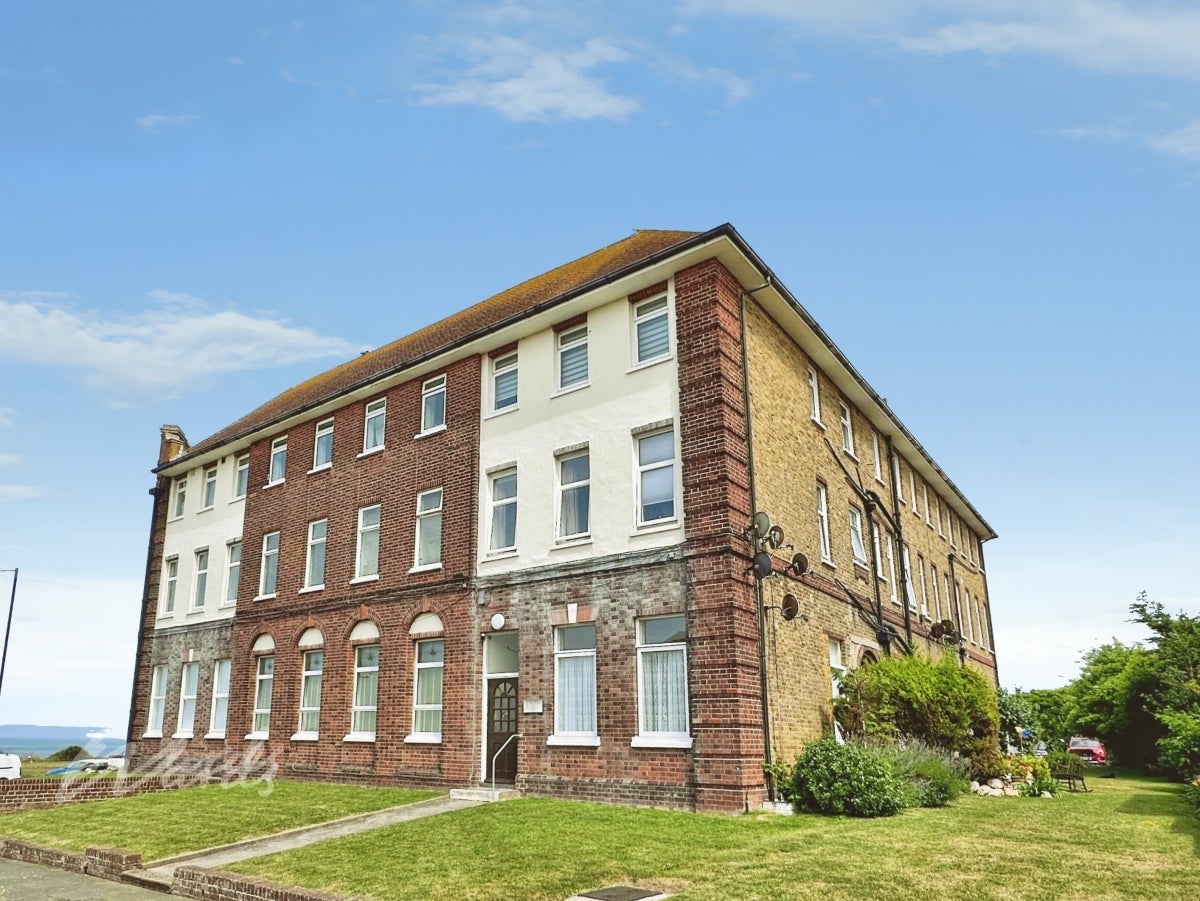 Flat Palm Bay Avenue in Thanet