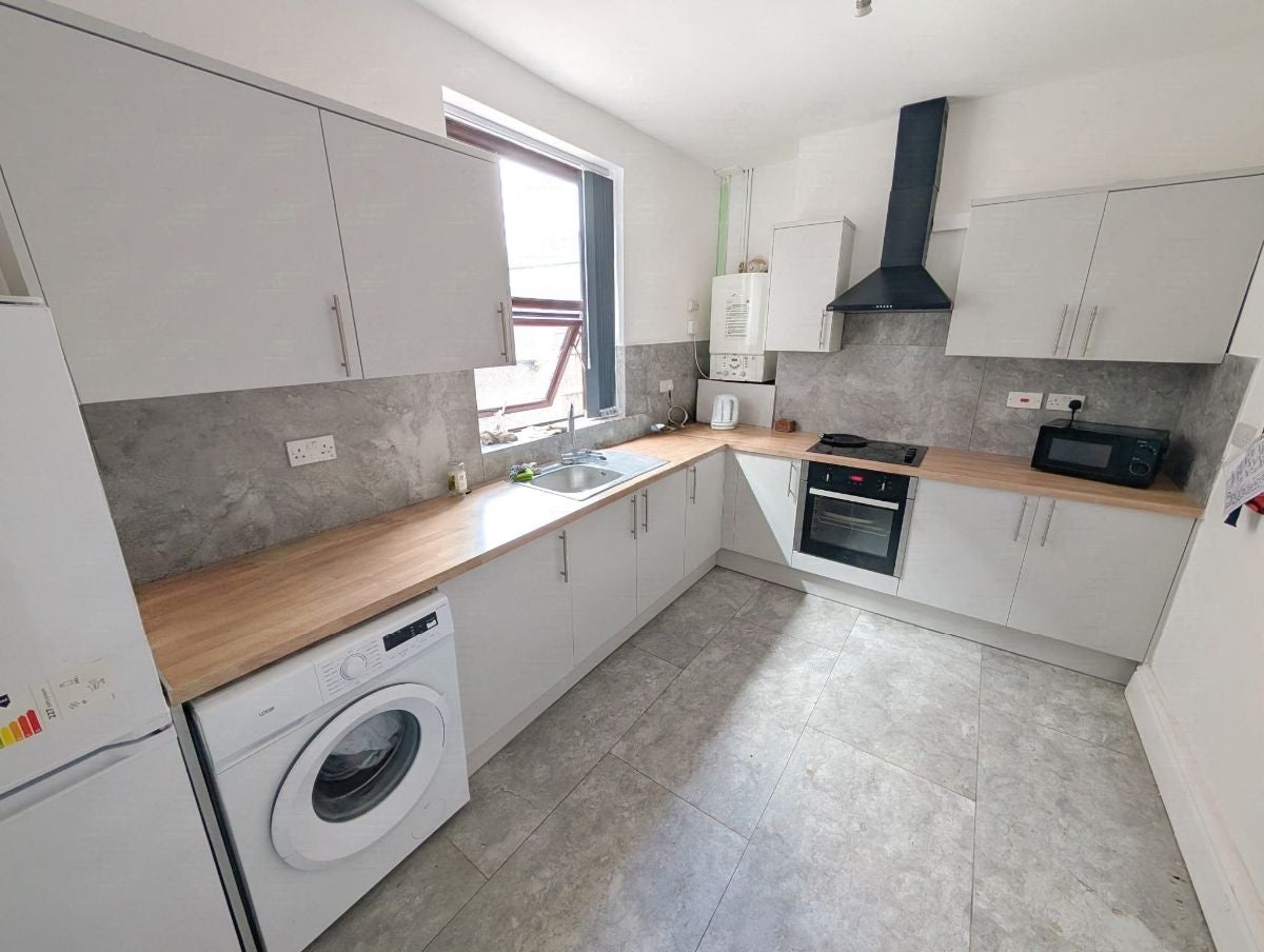 Room Worsley Street in Salford