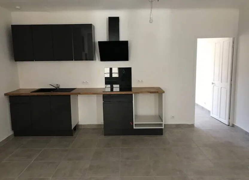 Flat Rue André de Richaud in Caromb