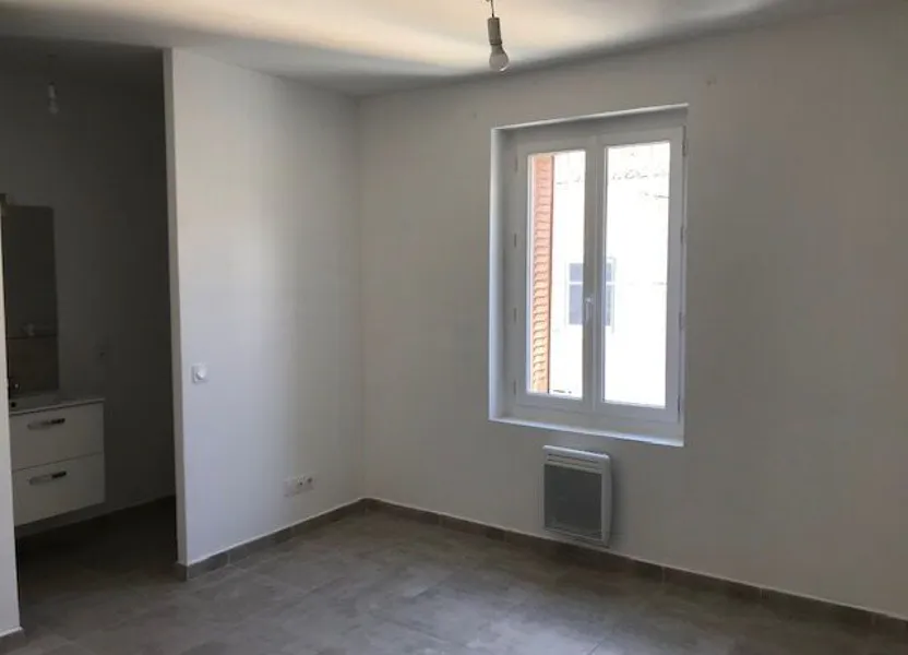Flat Rue André de Richaud in Caromb