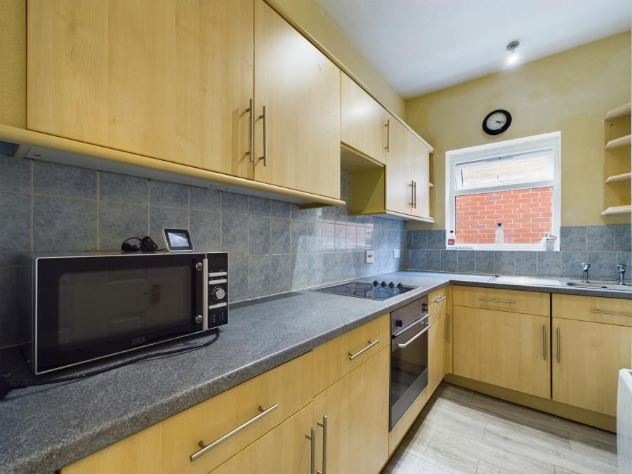 Flat Chartwell Road in Hereford