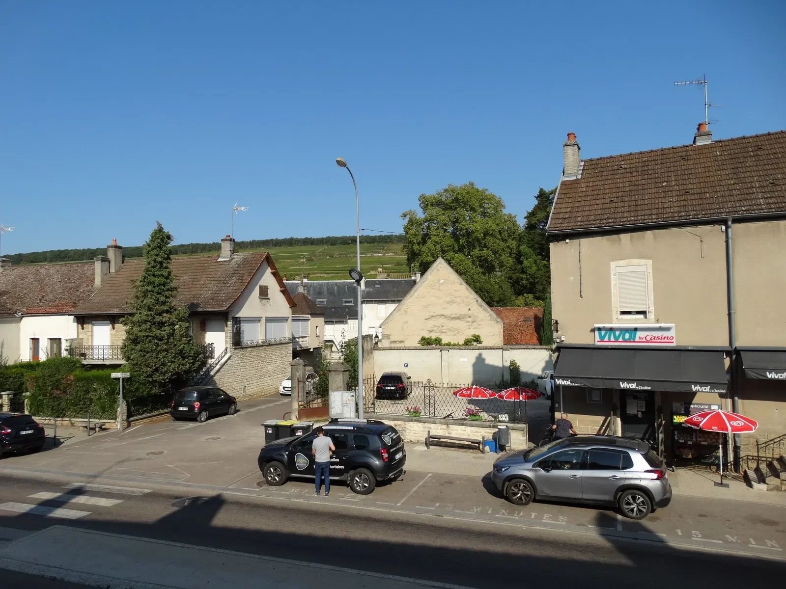 Room Sentier de la Source in Ladoix-Serrigny