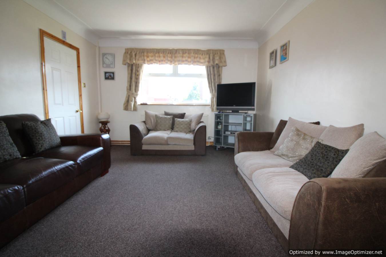 House Salters Gate in Ellesmere Port