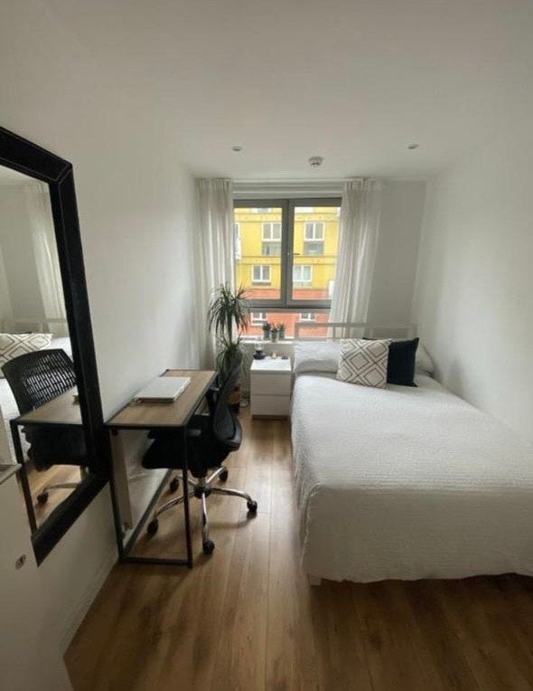 Room Eden Grove in Greater London
