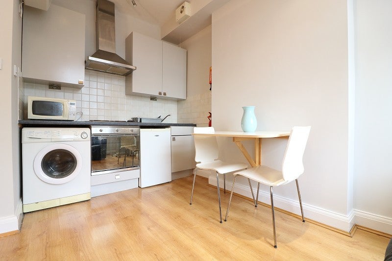 Flat Westbourne Grove in City of Westminster