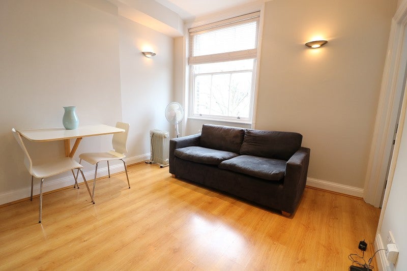 Flat Westbourne Grove in City of Westminster