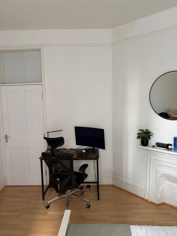 Room Lawn Lane in Greater London